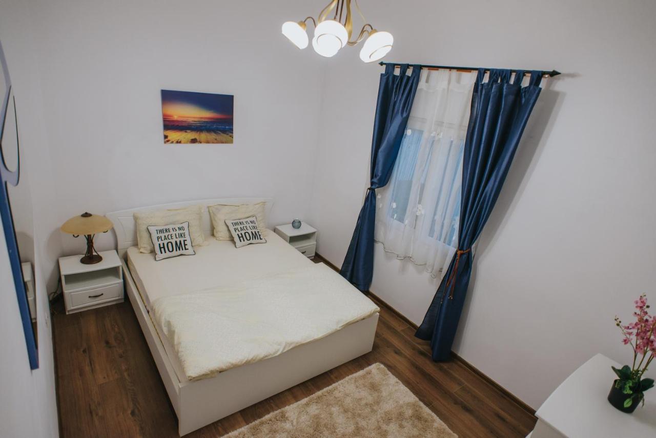 Noo'Vo Central Apartaments Oradea Dış mekan fotoğraf